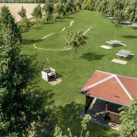 Ferienblockhaus 5 *